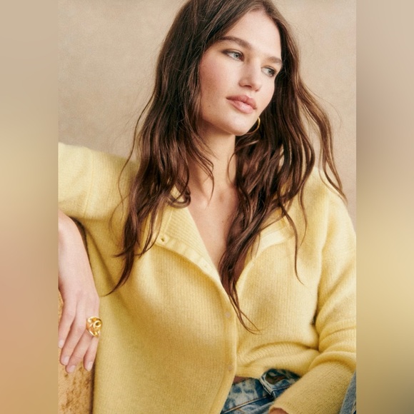 Gaspard Cardigan, Sézane! New Condition 💛 - Picture 2 of 10